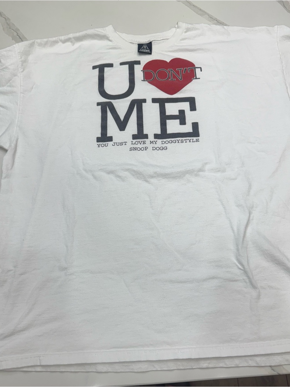 Snoop Dogg White Doggy Style Graphic Men’s T‑Shirt.